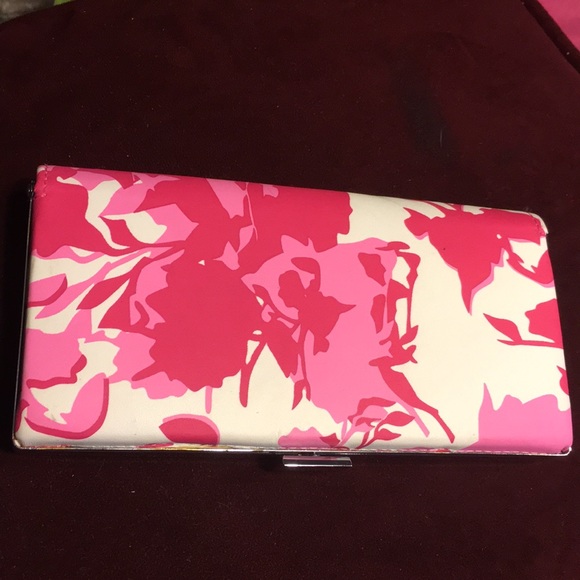 NWOT Make up Set - Picture 2 of 6